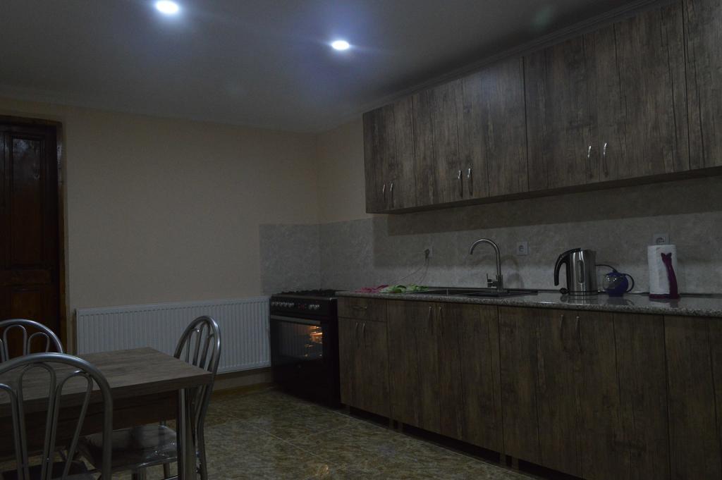 Guest House Qubi Kazbegi Dış mekan fotoğraf