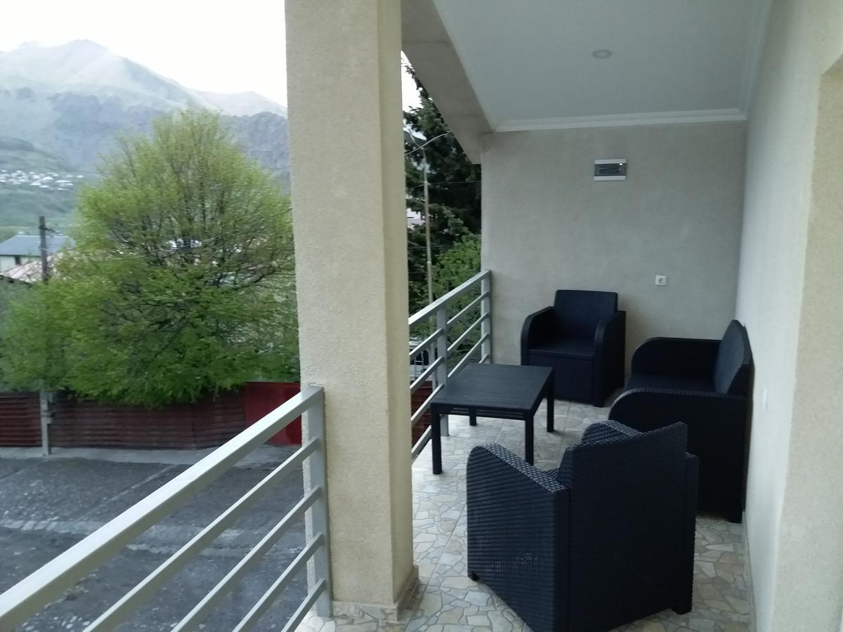 Guest House Qubi Kazbegi Dış mekan fotoğraf
