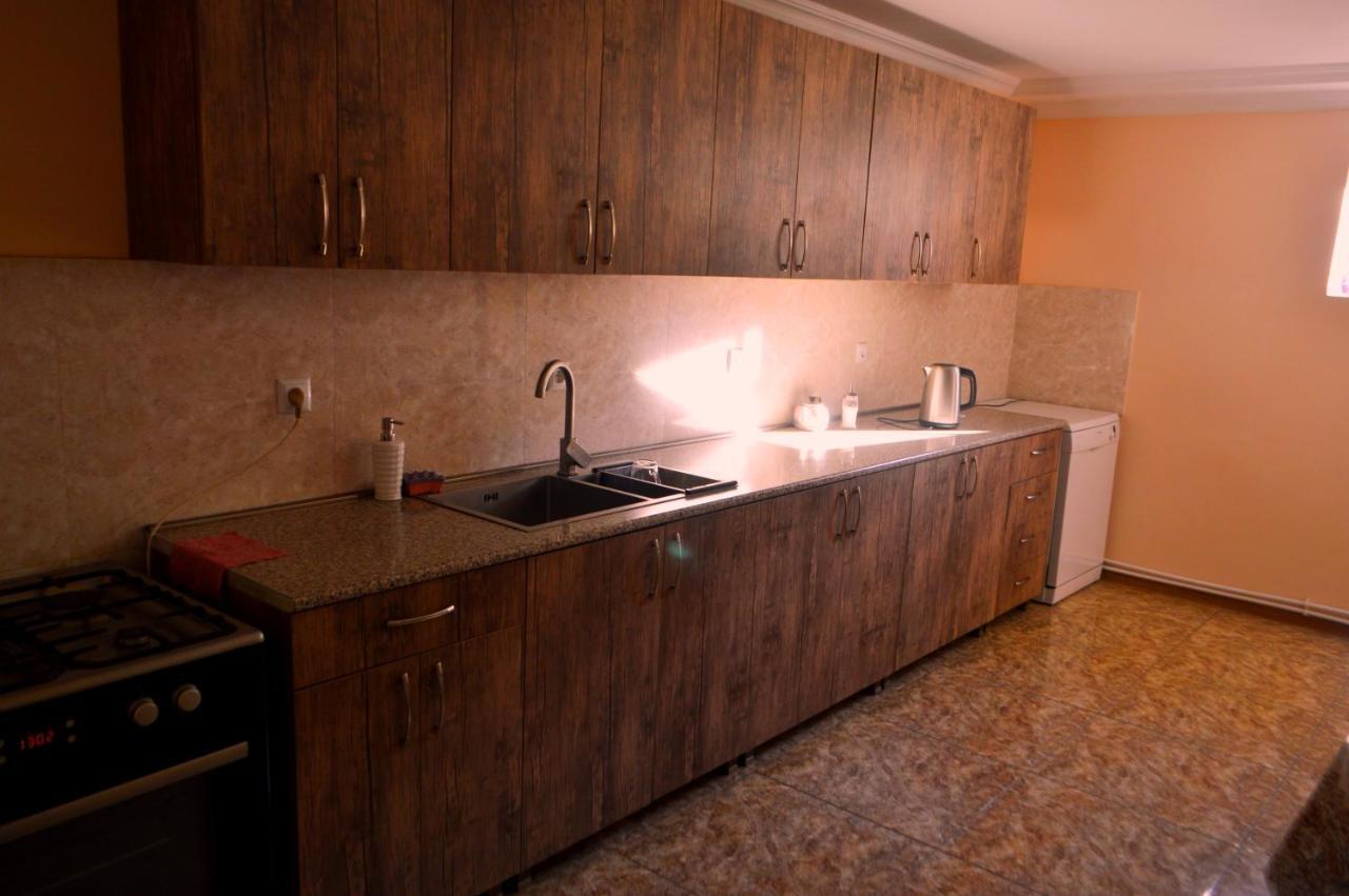 Guest House Qubi Kazbegi Dış mekan fotoğraf