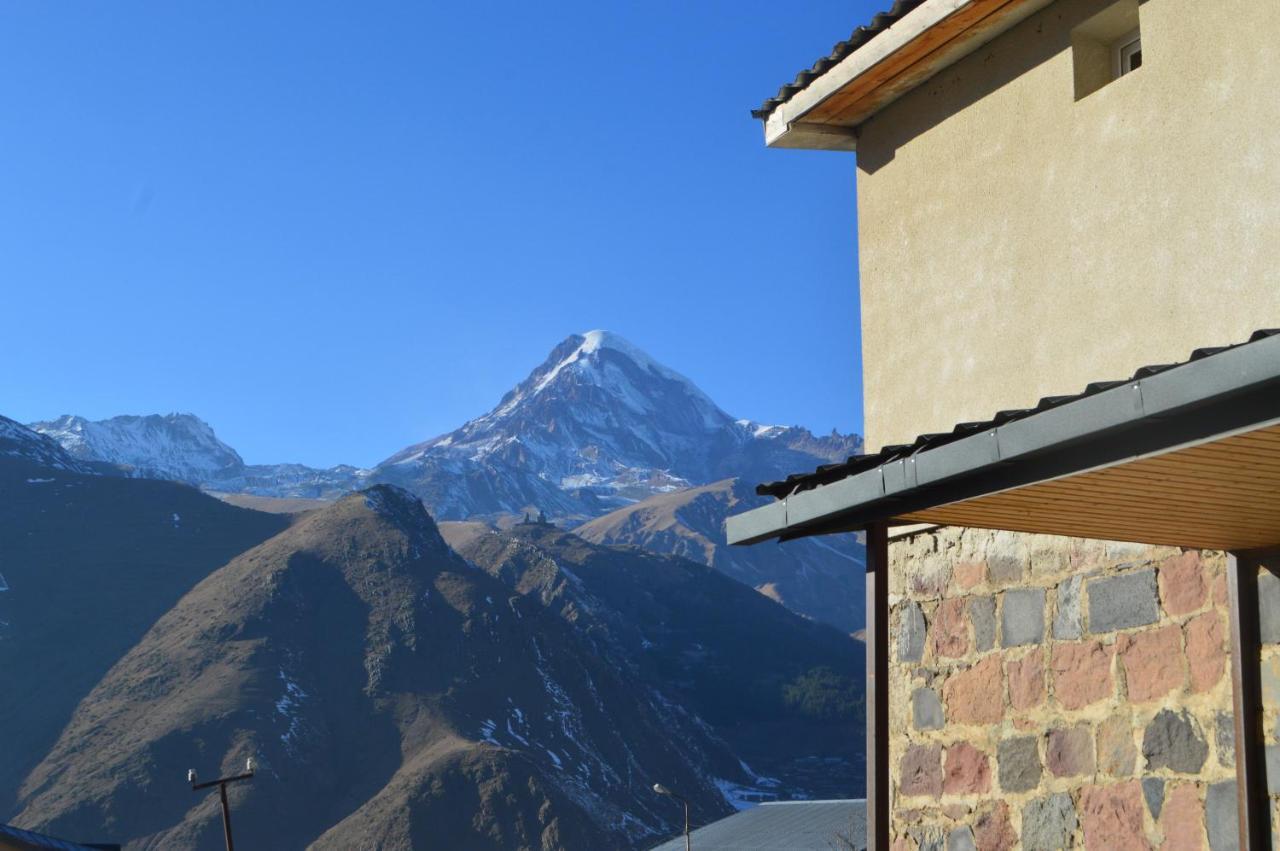 Guest House Qubi Kazbegi Dış mekan fotoğraf